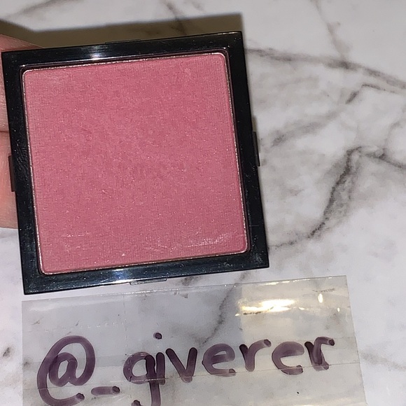 PLUM Blush Refill Bobbi Brown - Picture 1 of 14